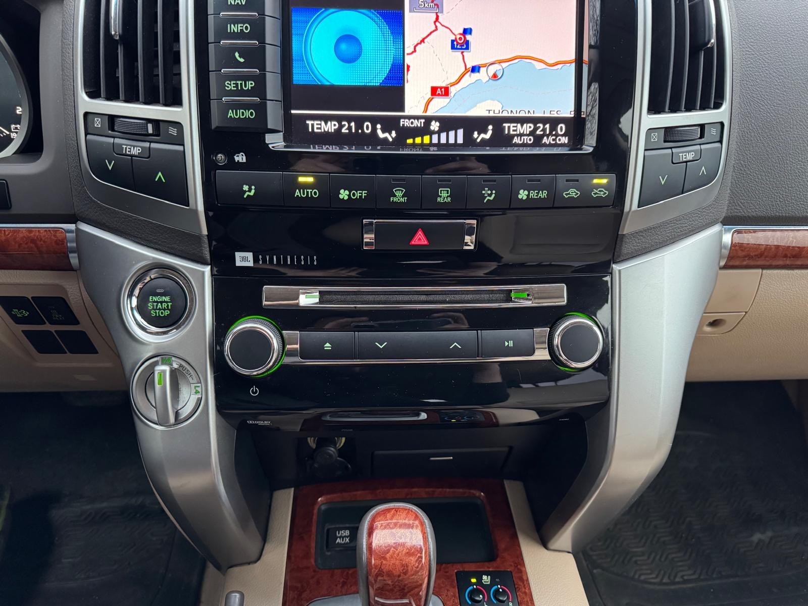 TOYOTA Land Cruiser V8 4.5 D-4D Sol-image-11