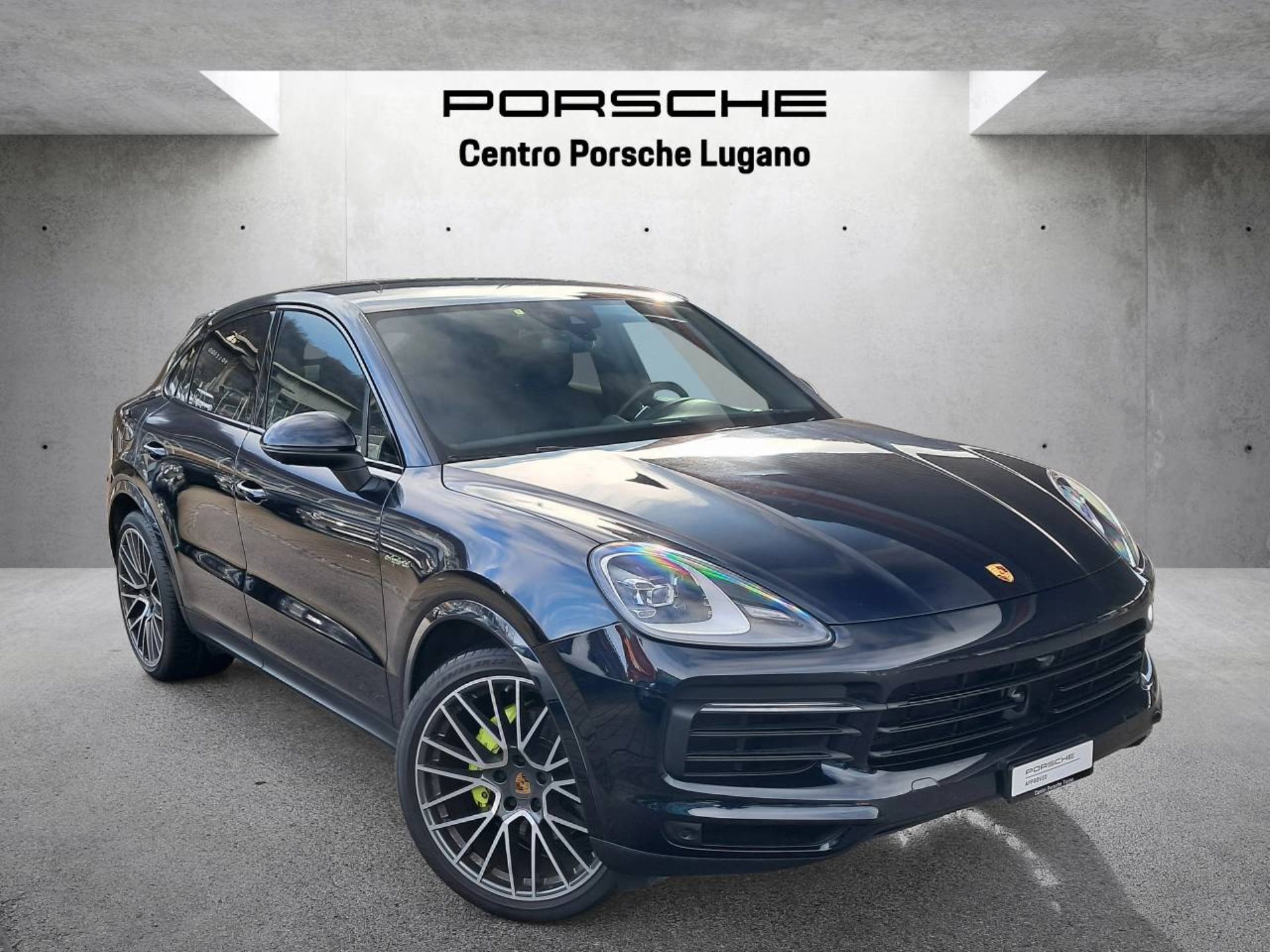 PORSCHE Cayenne E-Hybrid Coupè-image-0