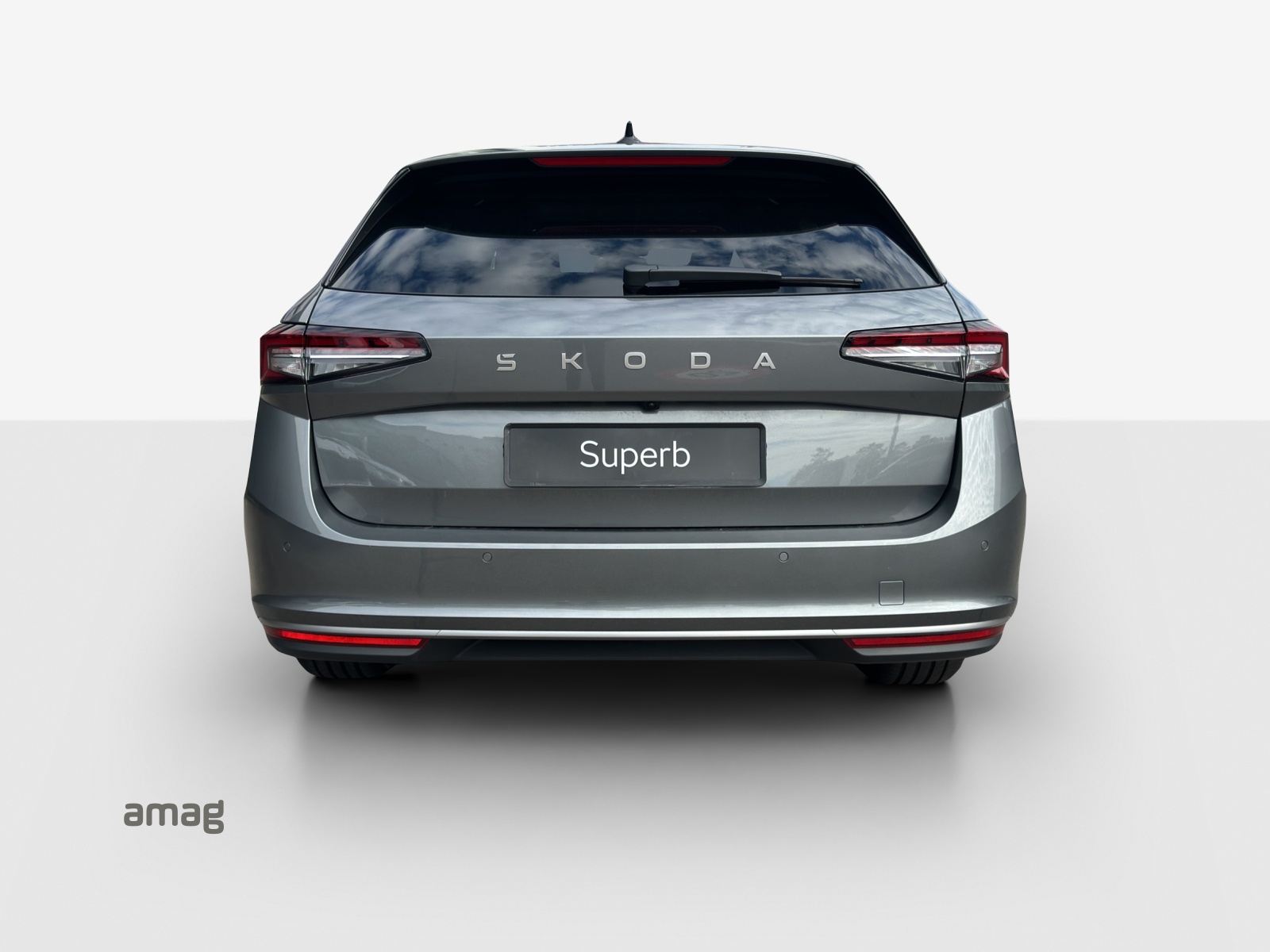 SKODA Superb Combi 2.0 TDi L&K 4x4 DSG-showroom-element-3