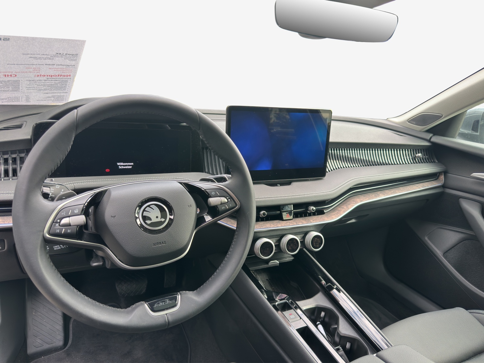SKODA Superb Combi 2.0 TDi L&K 4x4 DSG-image-8