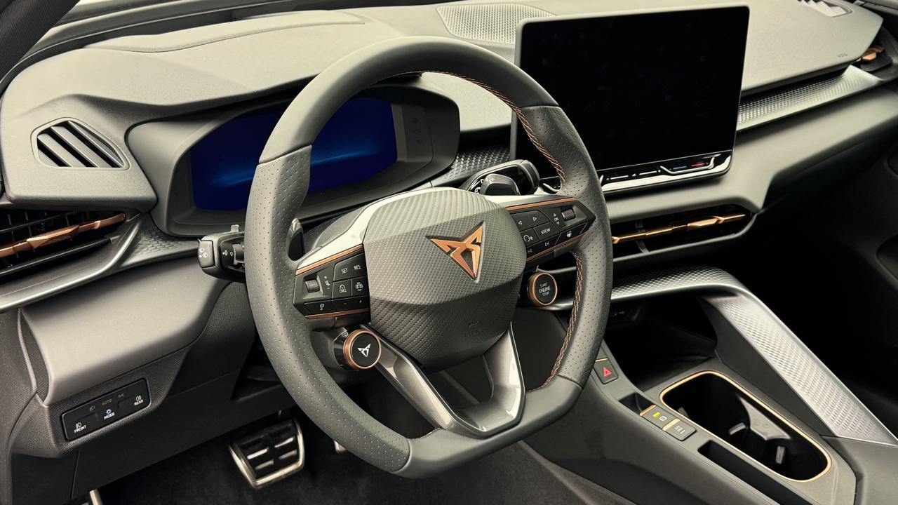 CUPRA Terramar 1.5 eHybrid DSG-image-6
