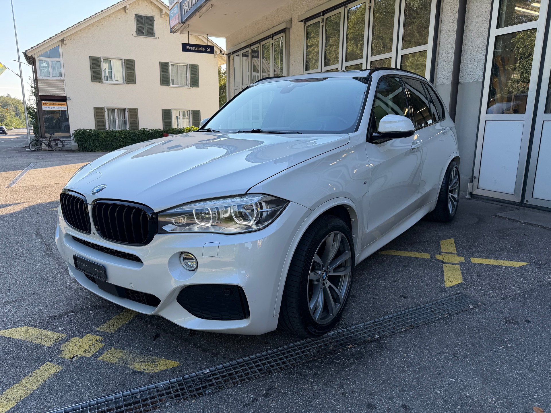 BMW X5 xDrive 40d Steptronic-image-1