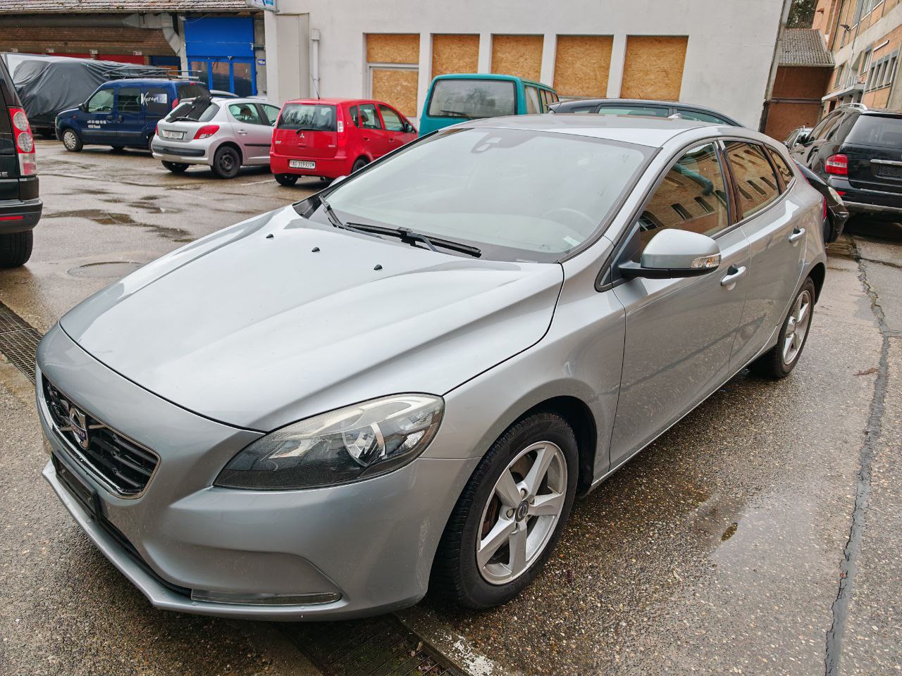VOLVO V40 D3 Kinetic-image-4
