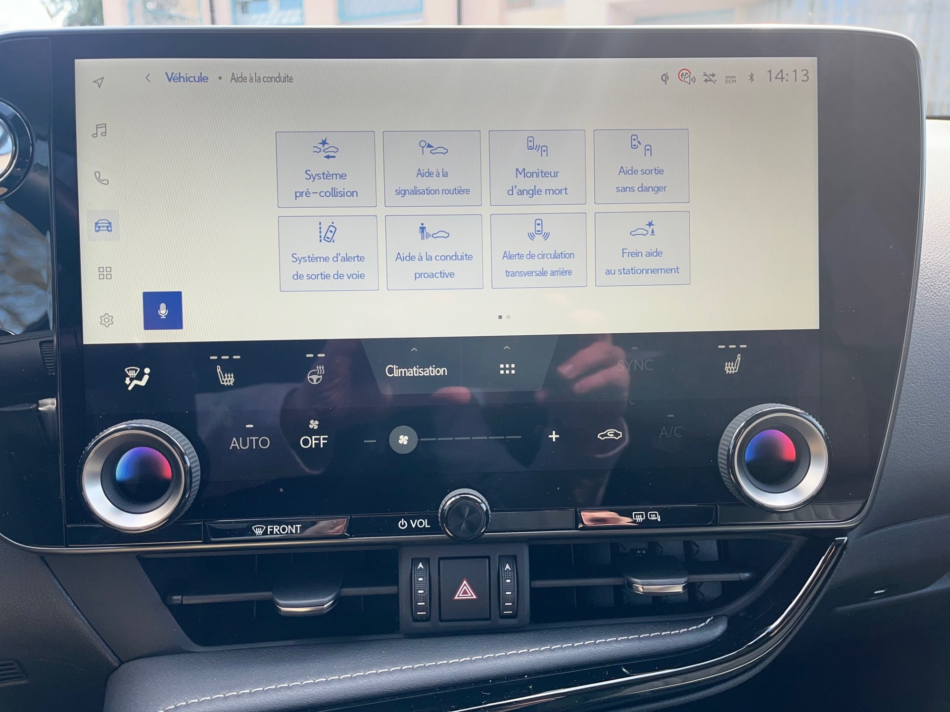 LEXUS NX 450h+ E-FOUR Comfort-image-18