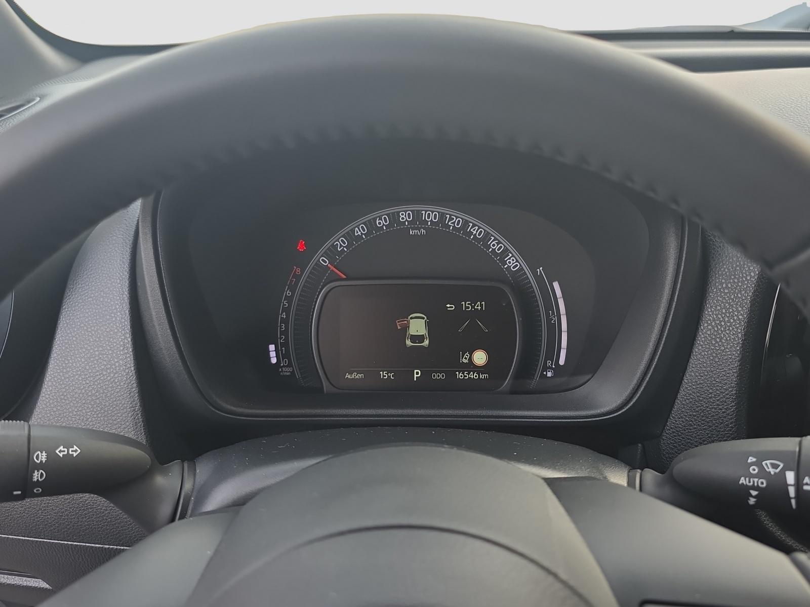 TOYOTA Aygo X 1.0 VVT-i Trend-image-14