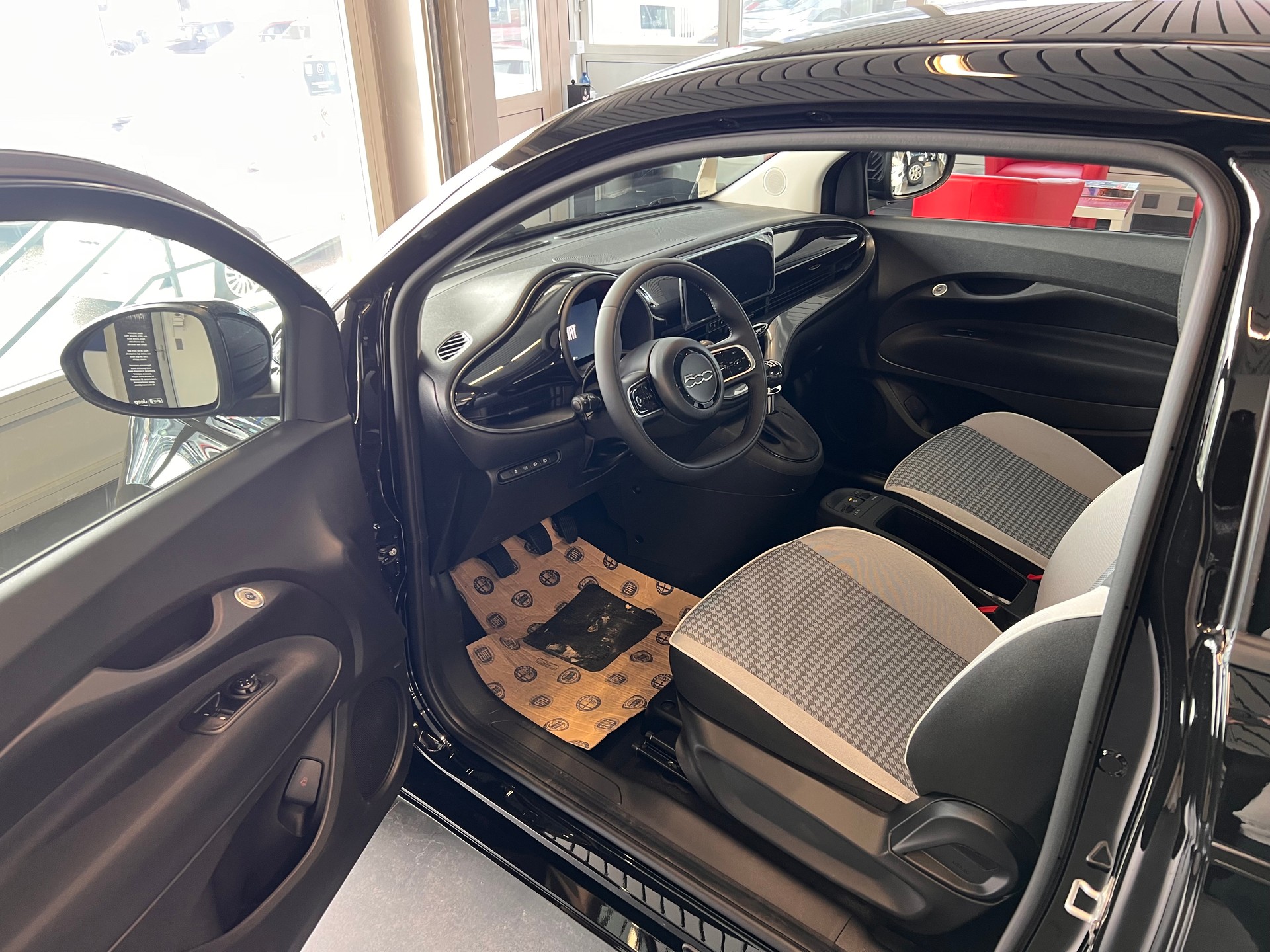 FIAT 500 1.0 FireFly MHD Torin-image-7