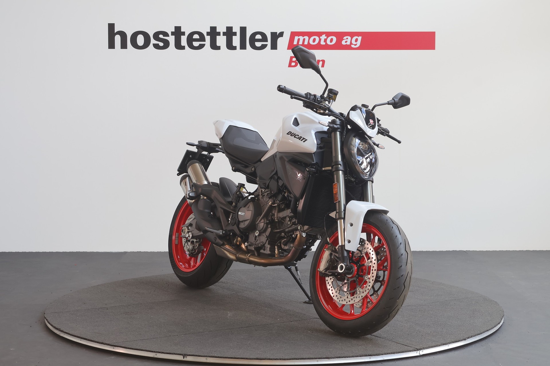 DUCATI Monster +