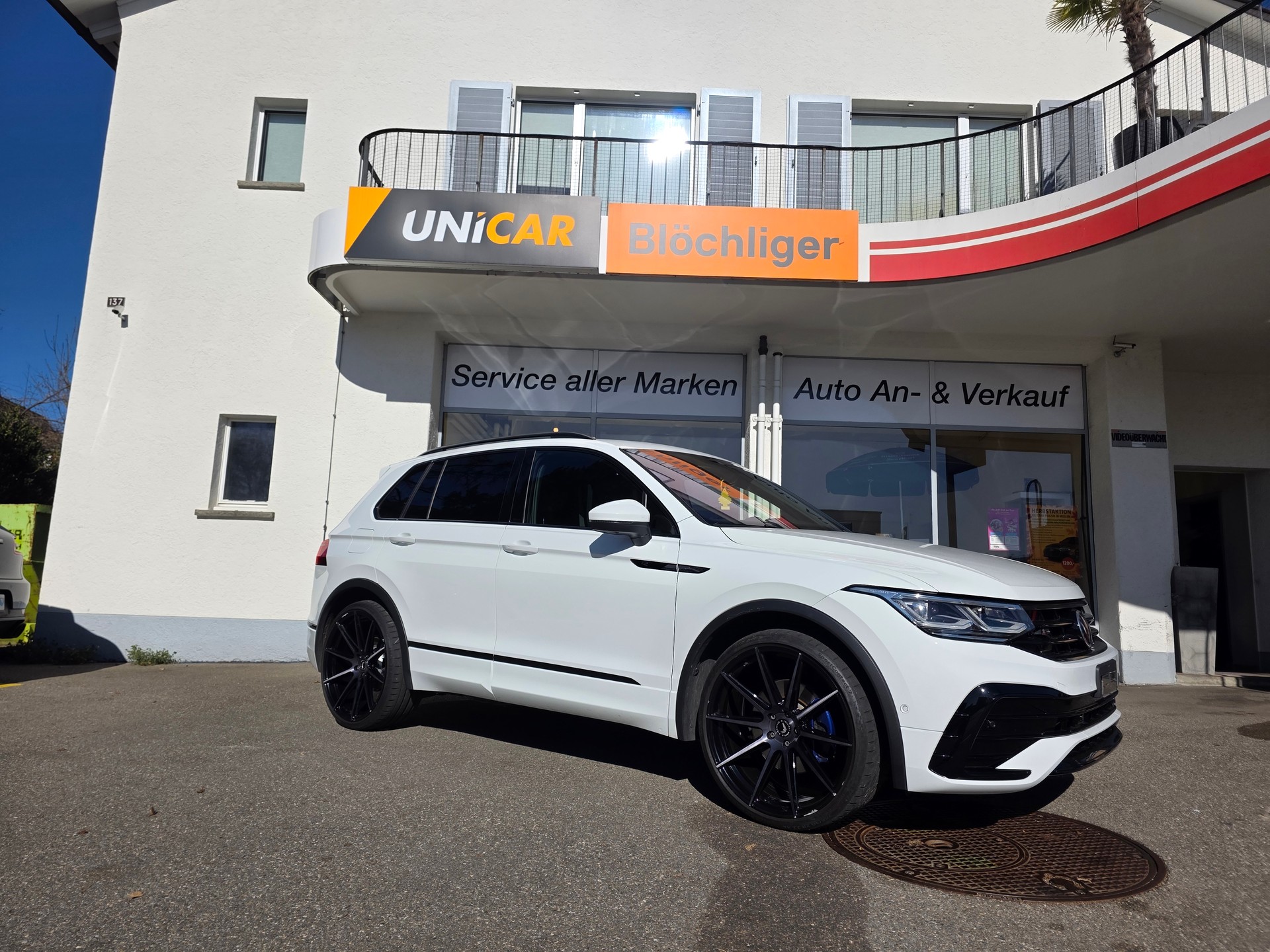 VW Tiguan 2.0 TDI SCR R-Line 4Motion DSG-image-10