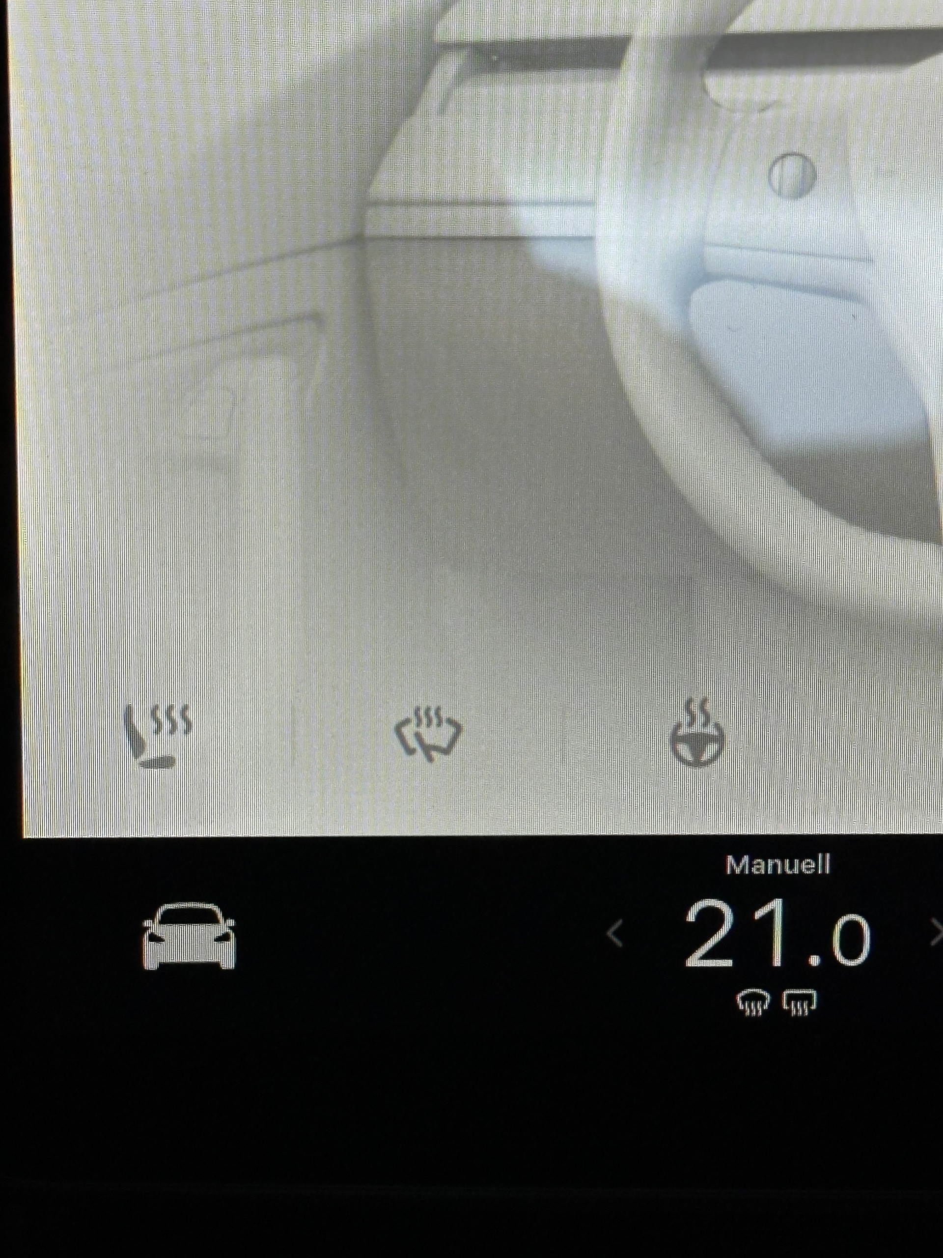 TESLA Model 3-image-17