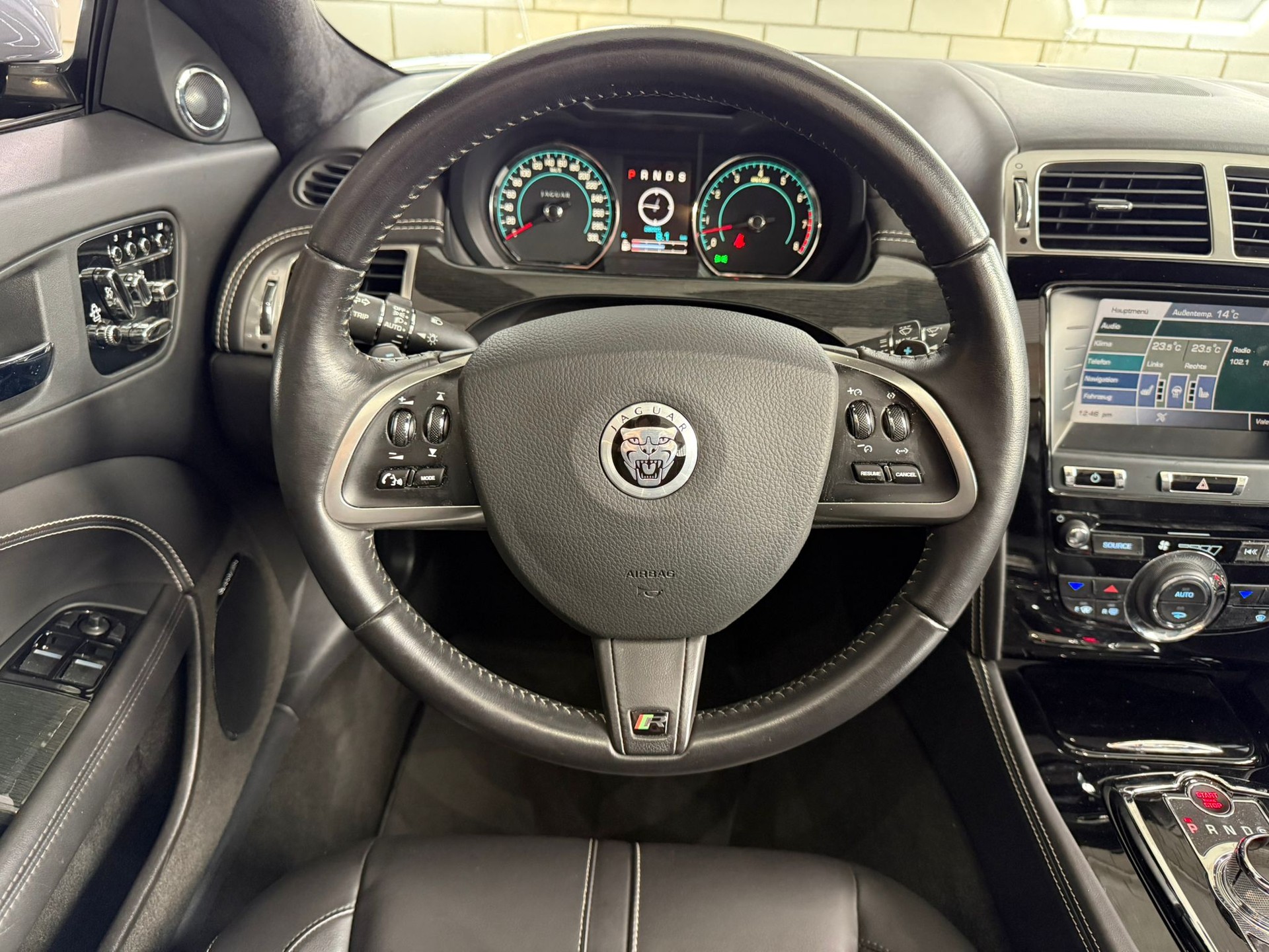 JAGUAR XKR 5.0 V8 SC Automatic-image-8