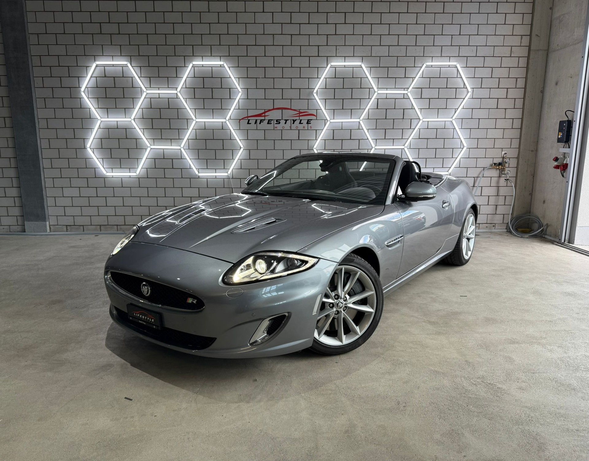 JAGUAR XKR 5.0 V8 SC Automatic-image-0
