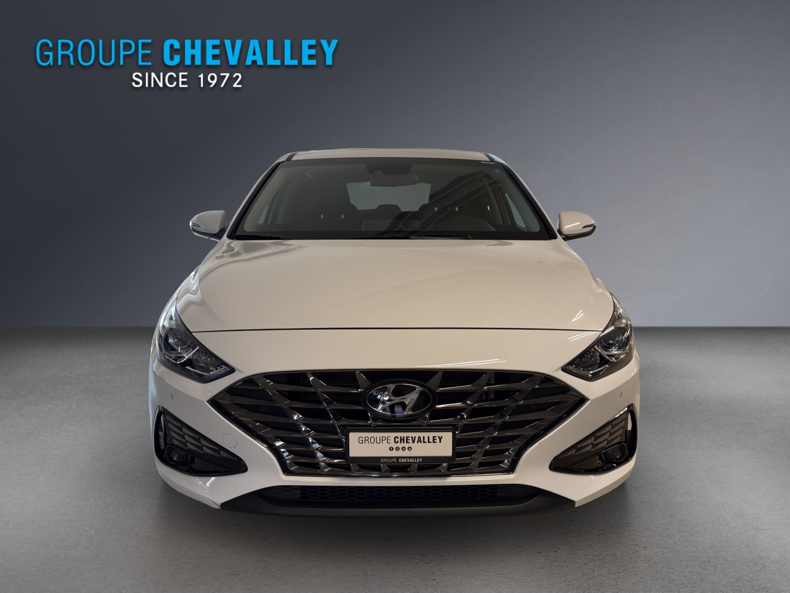 HYUNDAI i30 1.5 T-GDi Amplia DCT-image-1