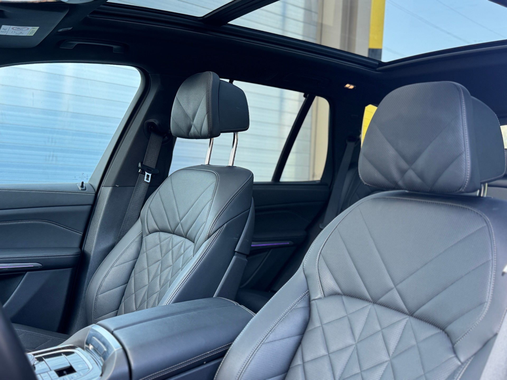 BMW X5 xDrive 48V 30d M Sport Steptronic-image-11