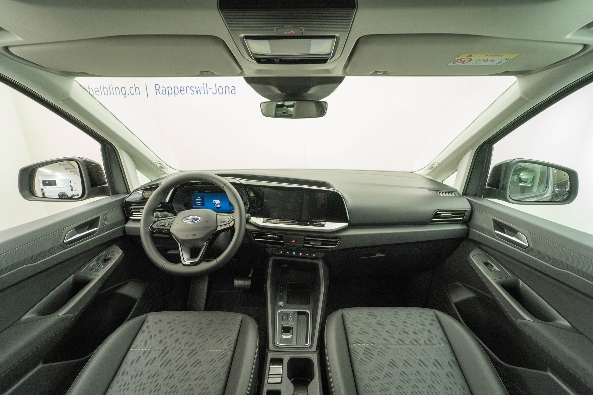 FORD Tourneo Grand Connect 1.5 EcoBoost 114 Titanium-image-5