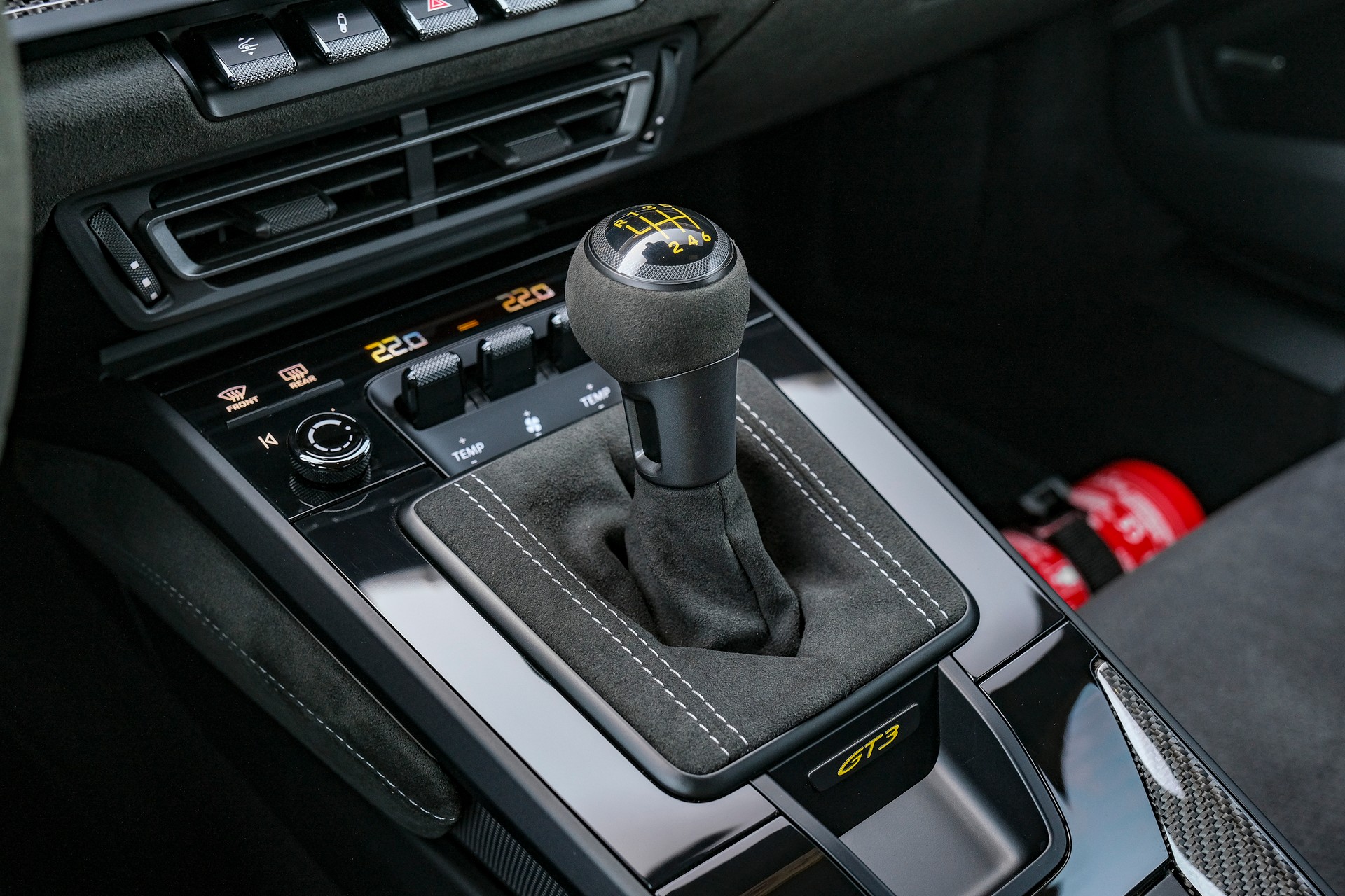 PORSCHE 911 GT3 (Schaltgetriebe)-image-22