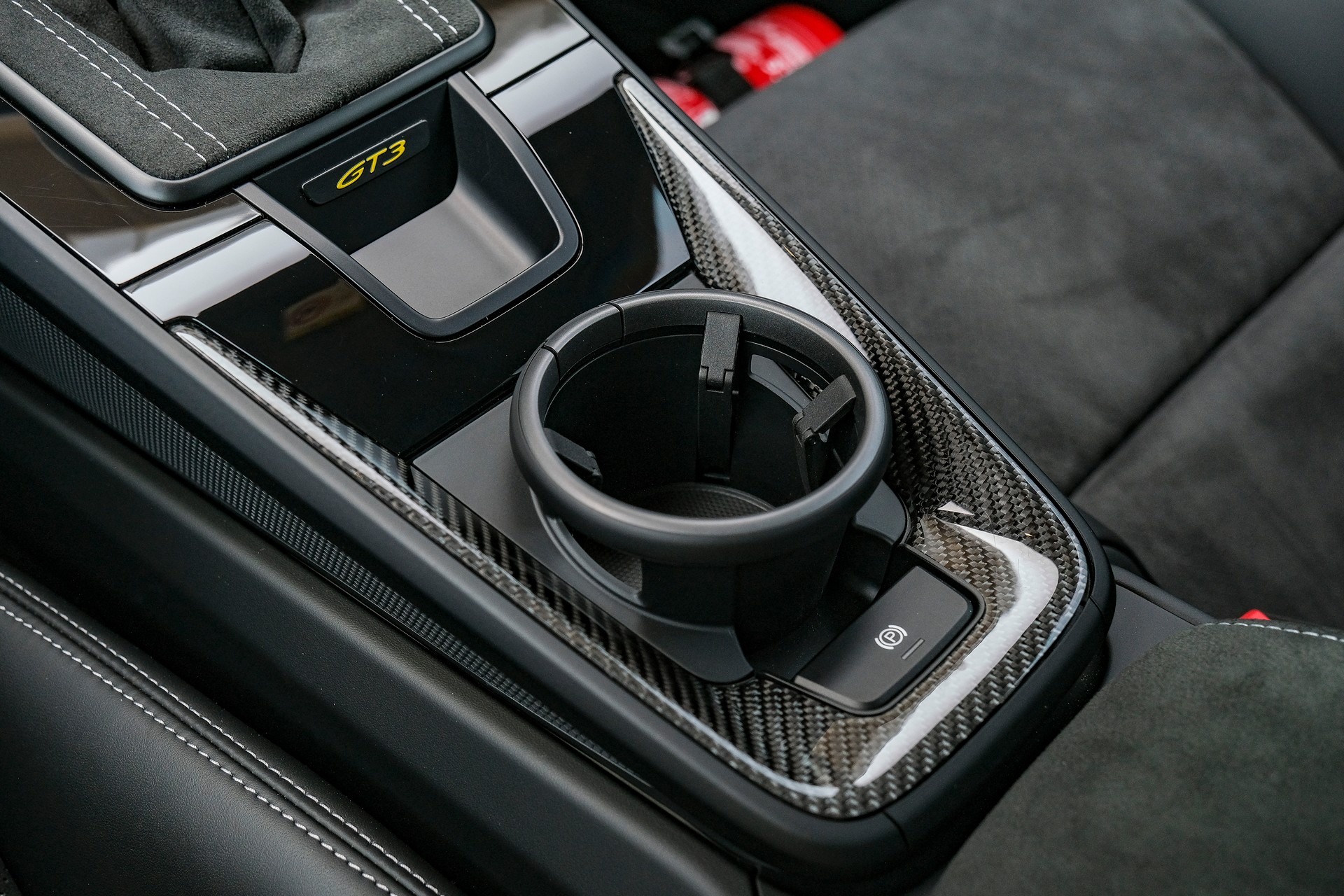 PORSCHE 911 GT3 (Schaltgetriebe)-image-23