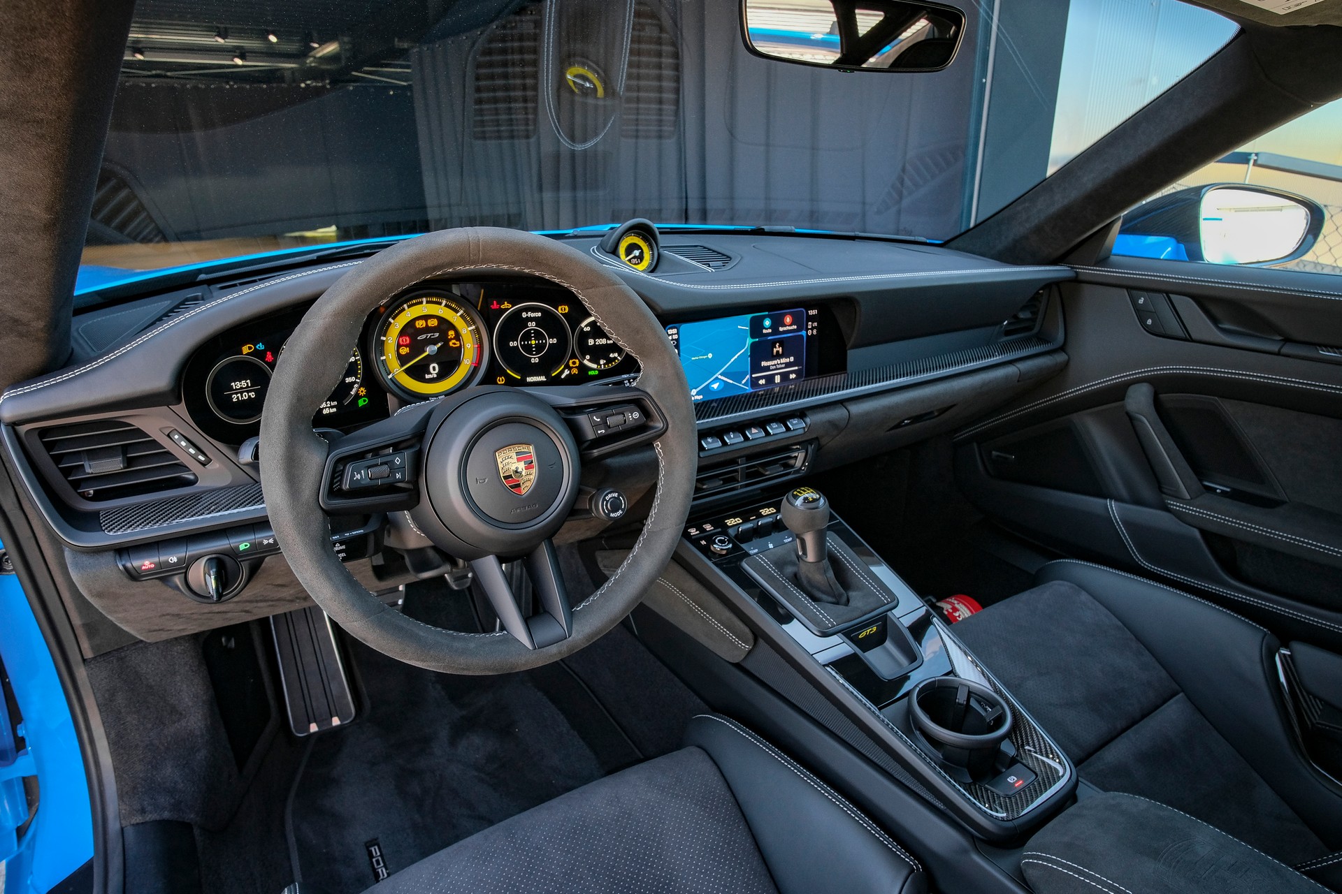 PORSCHE 911 GT3 (Schaltgetriebe)-image-13