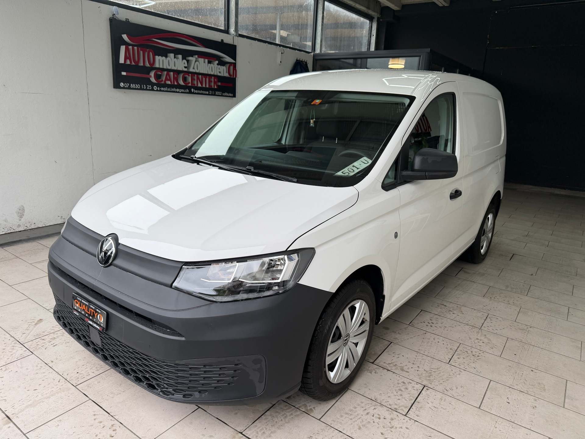 VW Caddy Cargo 1.5 TSI Entry-image-4