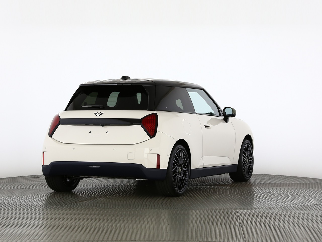 MINI Cooper SE-image-1