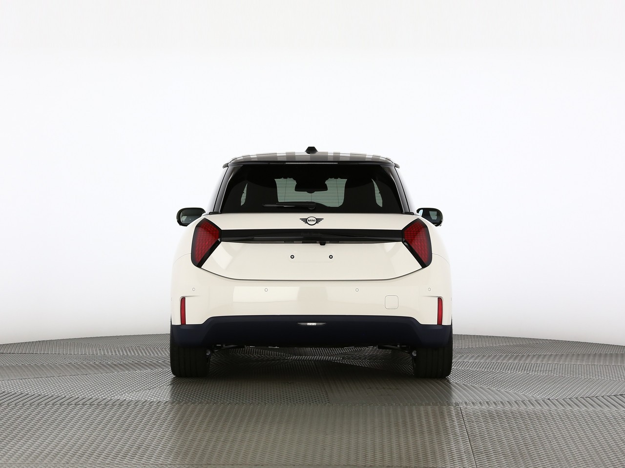 MINI Cooper SE-image-3