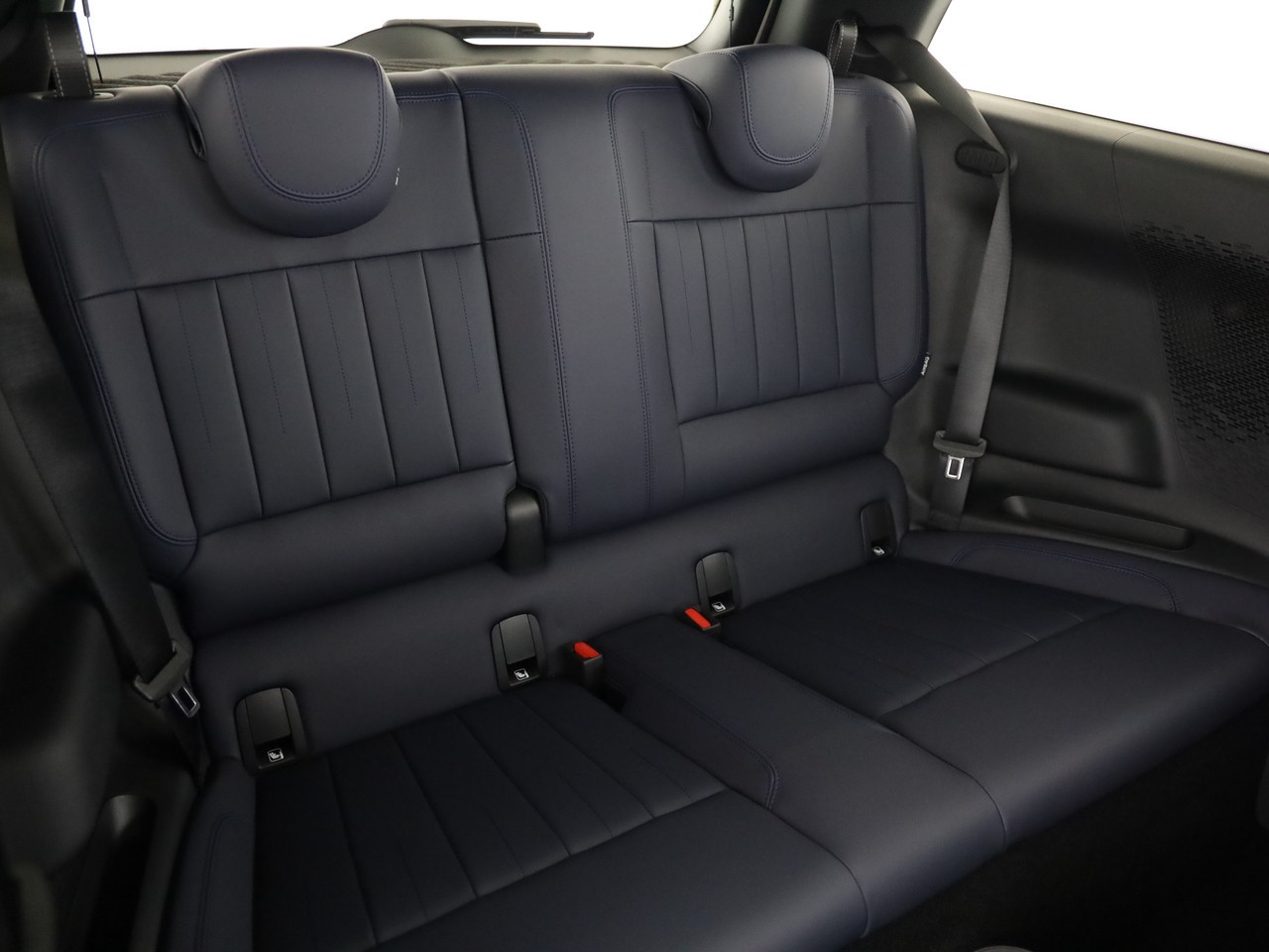 MINI Cooper SE-image-17