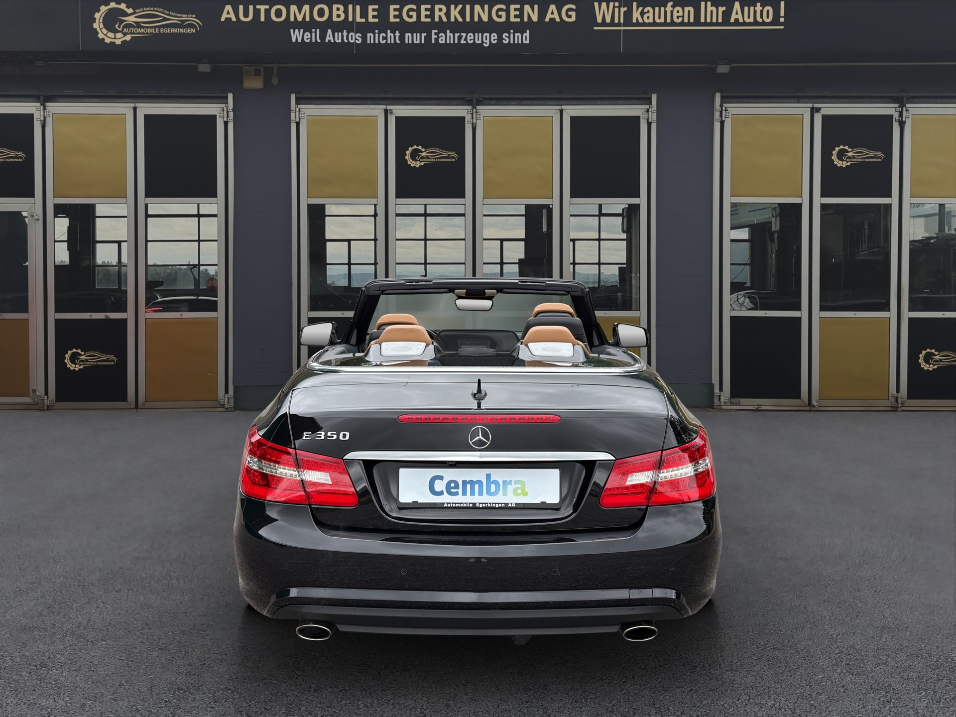 MERCEDES-BENZ E 350 BlueEF Avantgarde Cabriolet-image-5