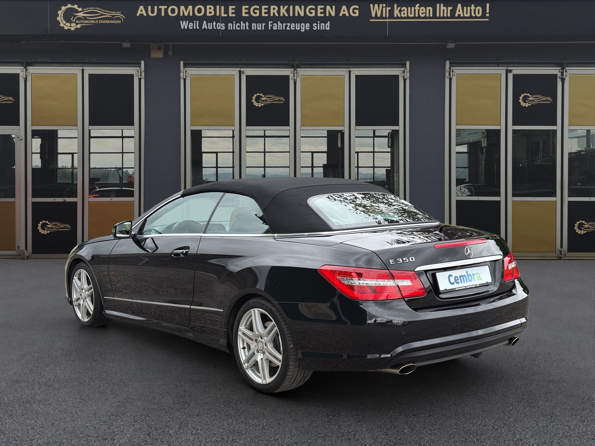 MERCEDES-BENZ E 350 BlueEF Avantgarde Cabriolet-image-6