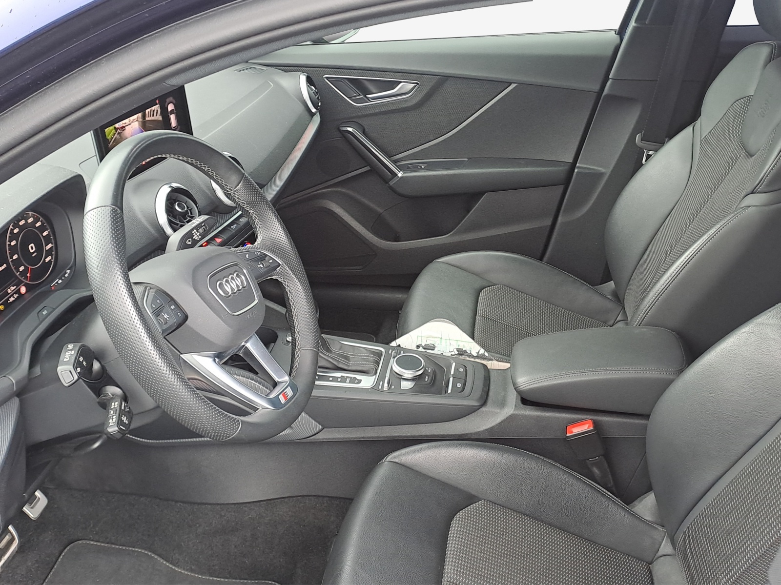 AUDI Q2 35 TFSI S line S-tronic-image-7