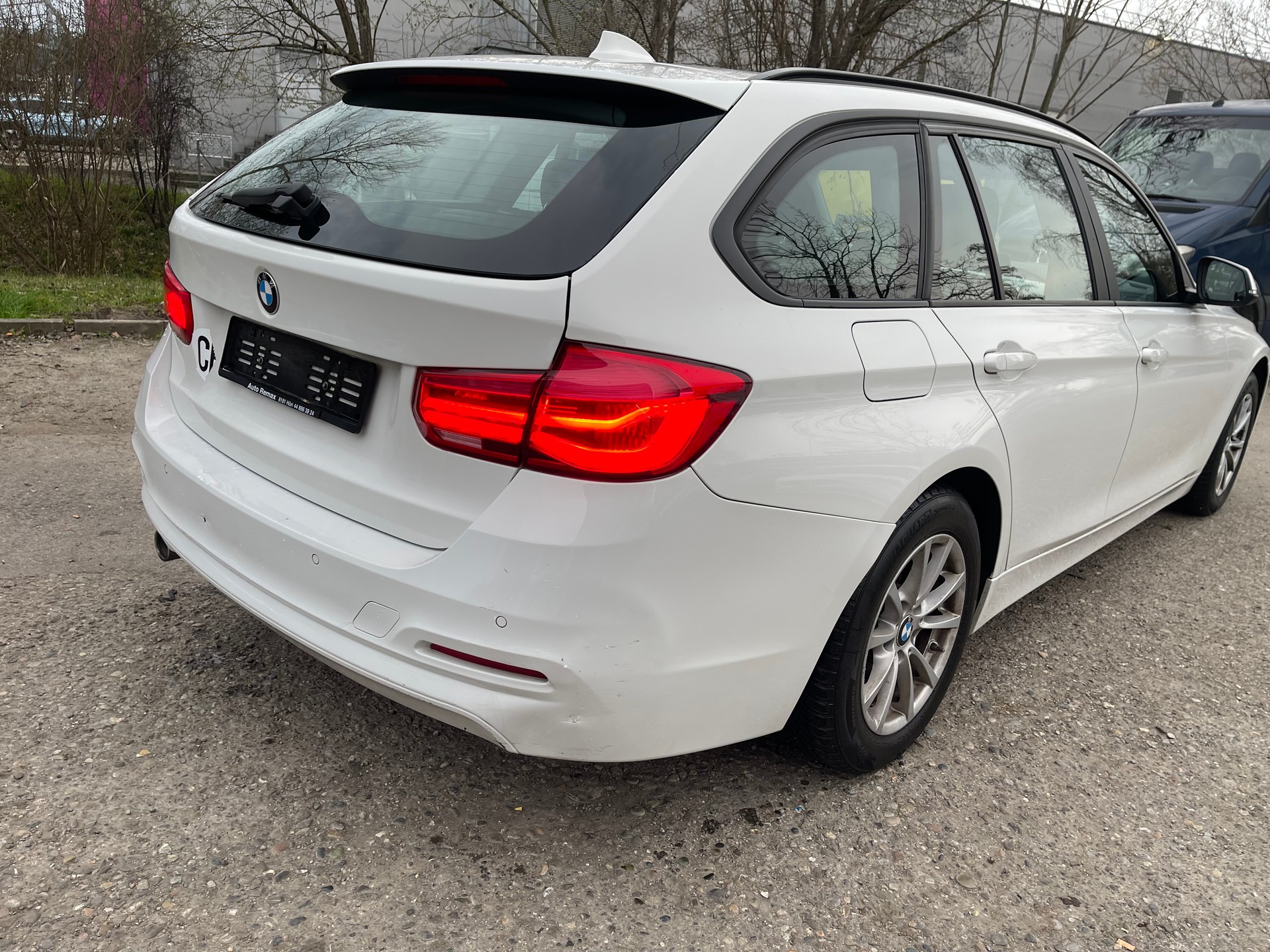 BMW 316d Business-image-3