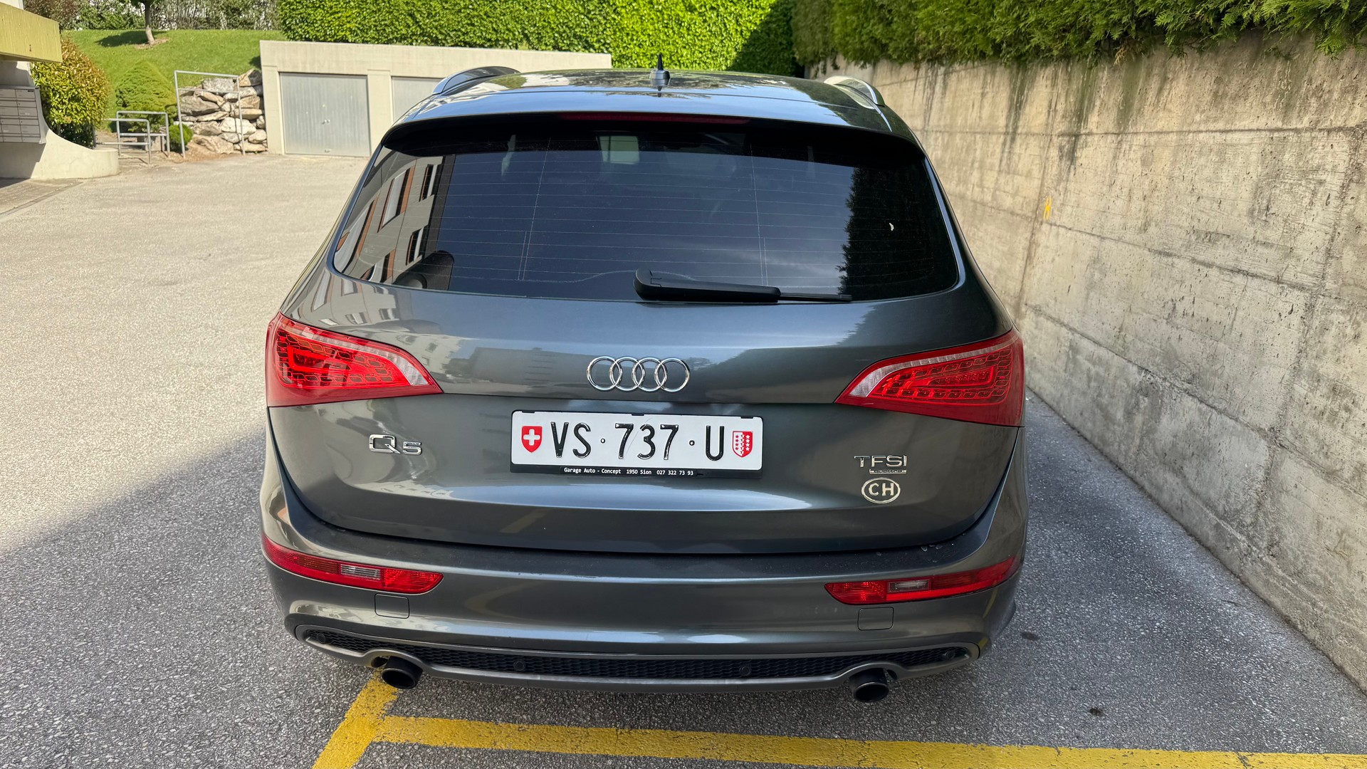 AUDI Q5 2.0 TFSI quattro S-tronic-image-4