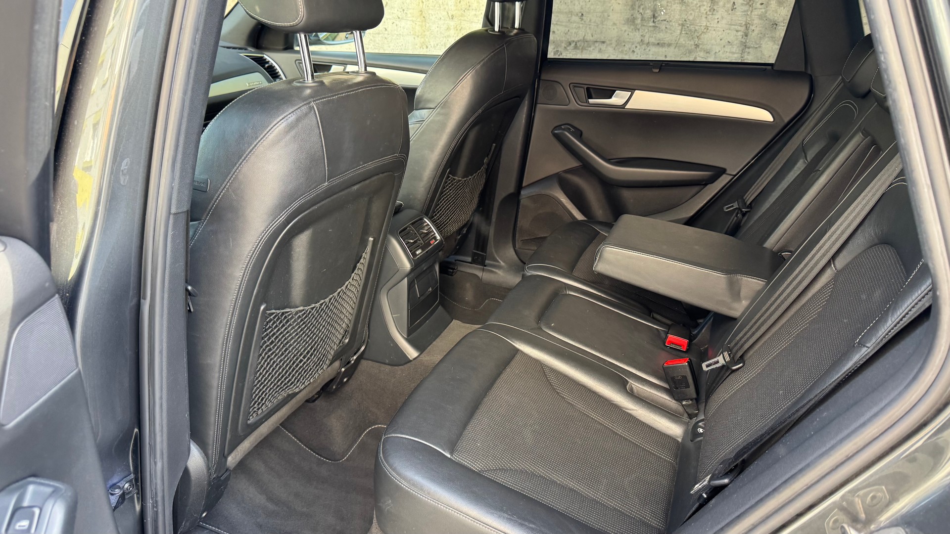 AUDI Q5 2.0 TFSI quattro S-tronic-image-6