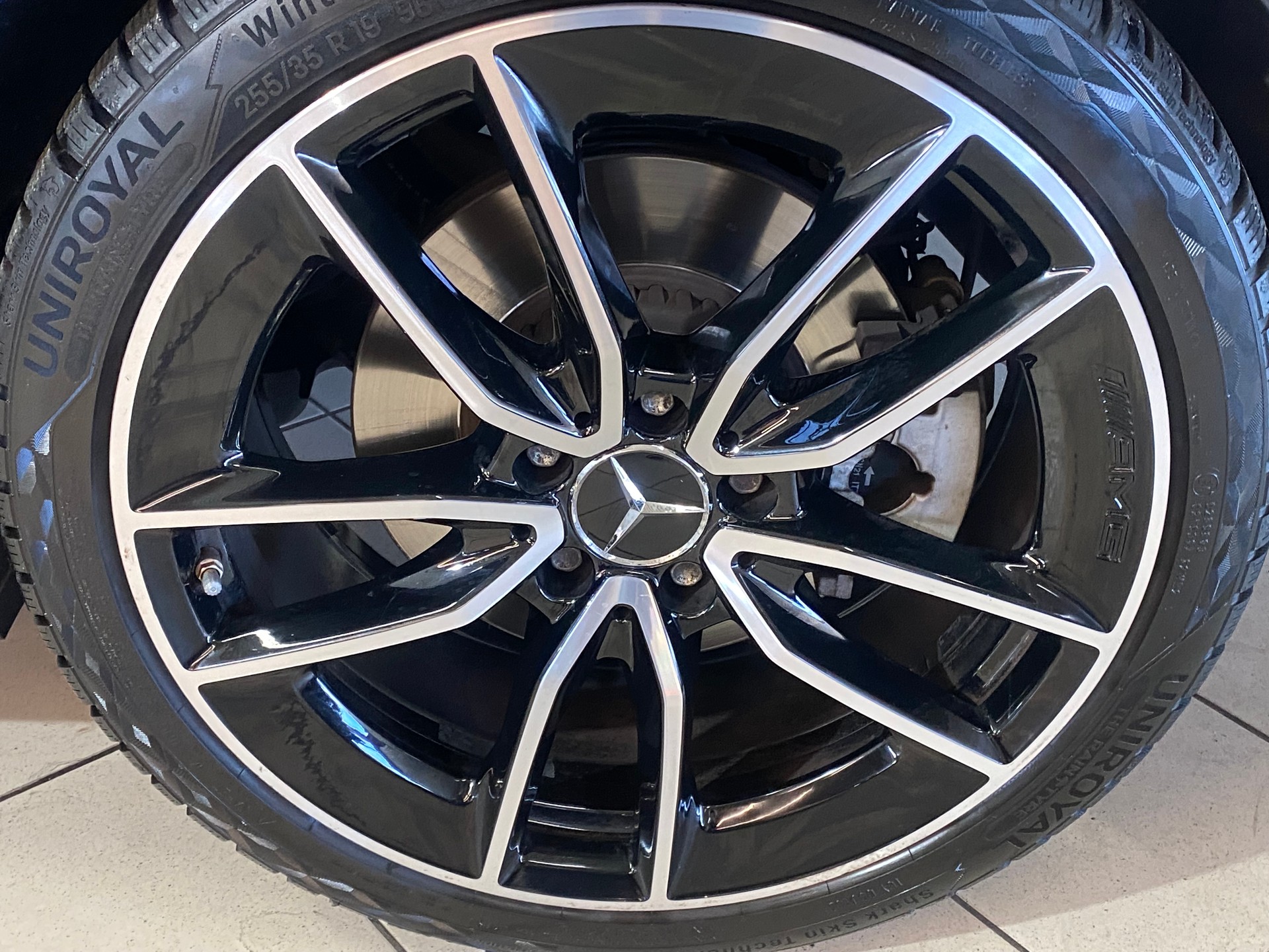 MERCEDES-BENZ C 43 AMG 4Matic Speedshift TCT 9G-image-4
