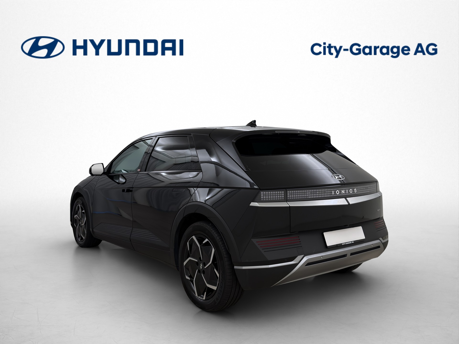 HYUNDAI Ioniq 5 Vertex 4WD 77.4 kWh-image-2