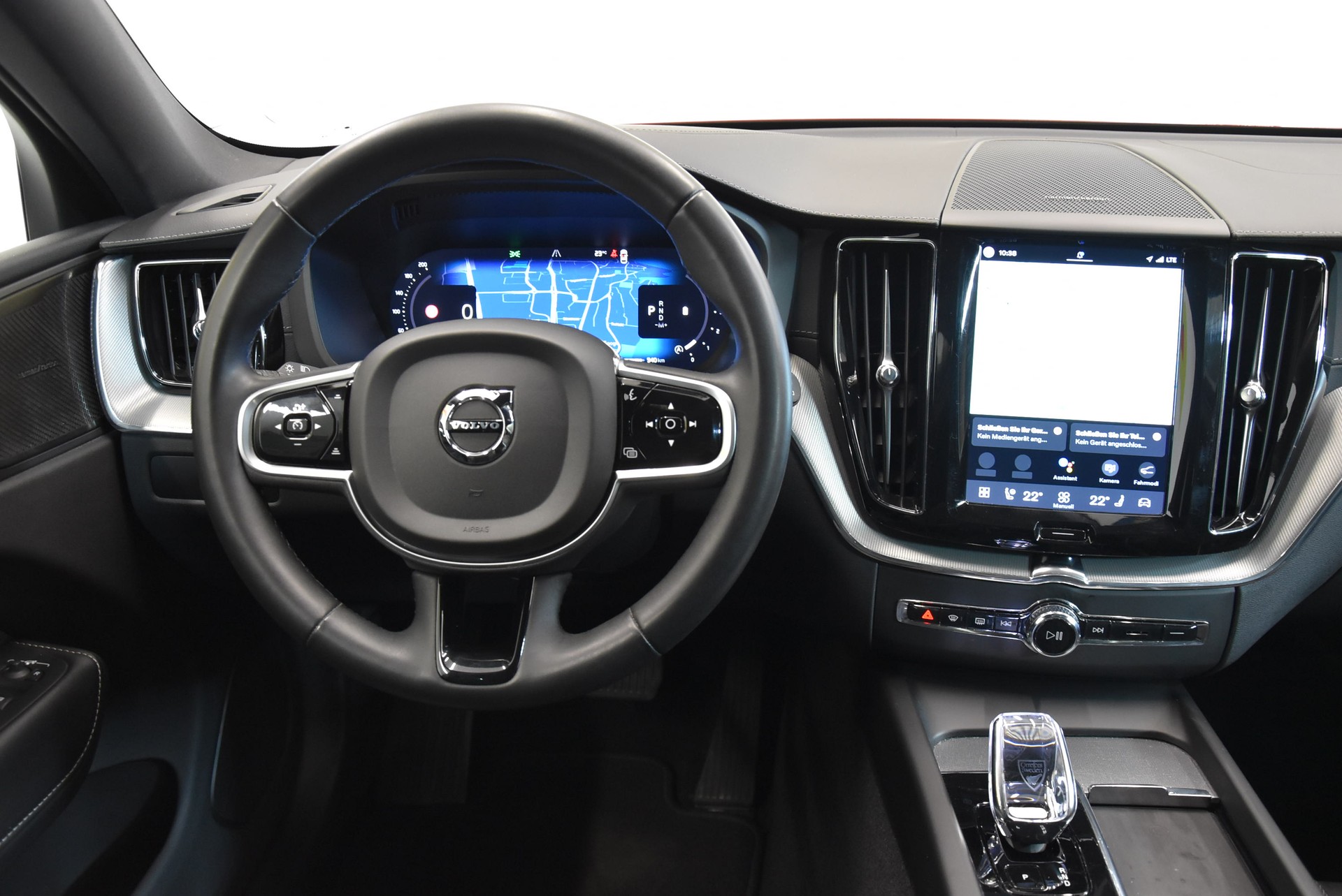 VOLVO XC60 B4 Diesel Mild Hybrid AWD Ultimate Dark Geartronic-image-5