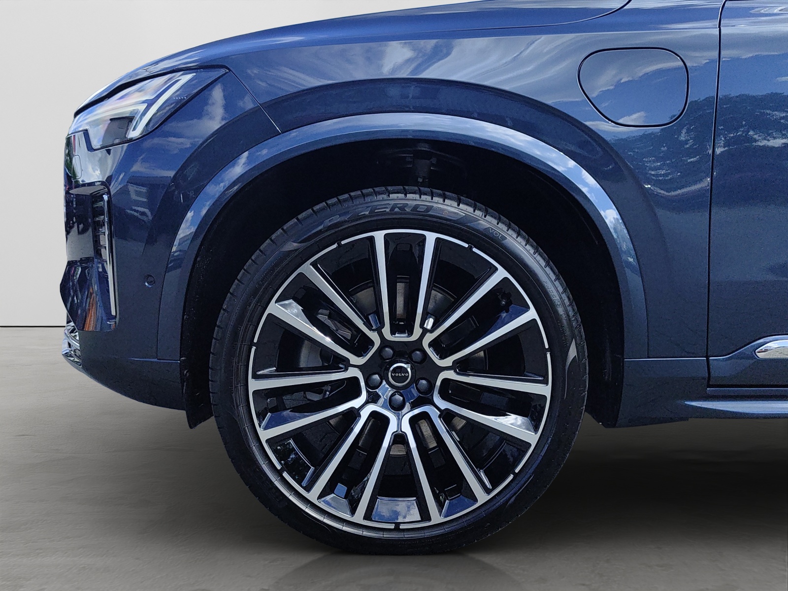 VOLVO XC90 2.0 T8 TE Ultra Bright eAWD-image-15