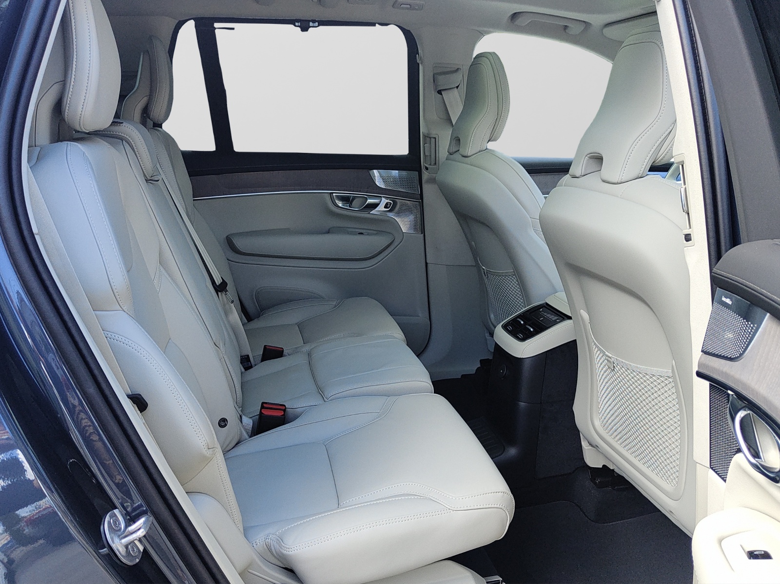 VOLVO XC90 2.0 T8 TE Ultra Bright eAWD-image-5