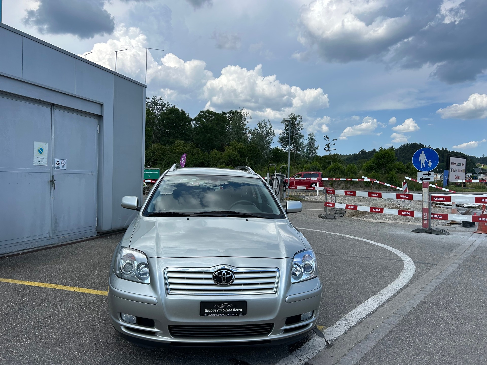 TOYOTA Avensis 1.8 VVT-i Linea Luna Sportswagon