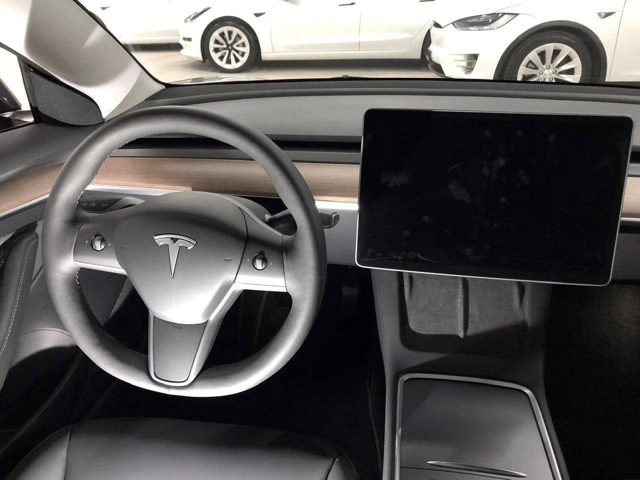 TESLA Model 3 RWD 2022 LFP Akku / AMD Ryzen / AP 3.0-image-7