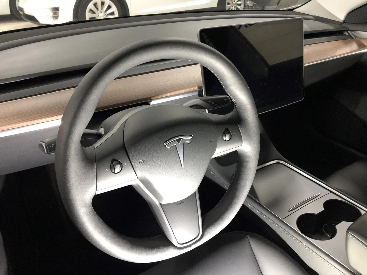 TESLA Model 3 RWD 2022 LFP Akku / AMD Ryzen / AP 3.0-image-6