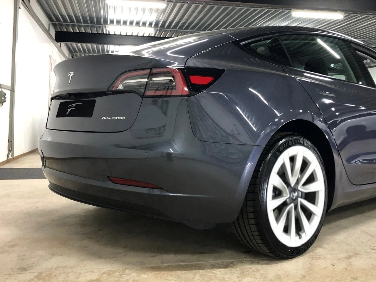 TESLA Model 3 RWD 2022 LFP Akku / AMD Ryzen / AP 3.0-image-5