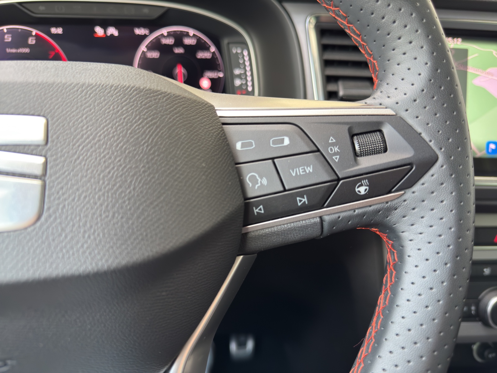 SEAT Ateca 1.5 TSI FR DSG-image-10