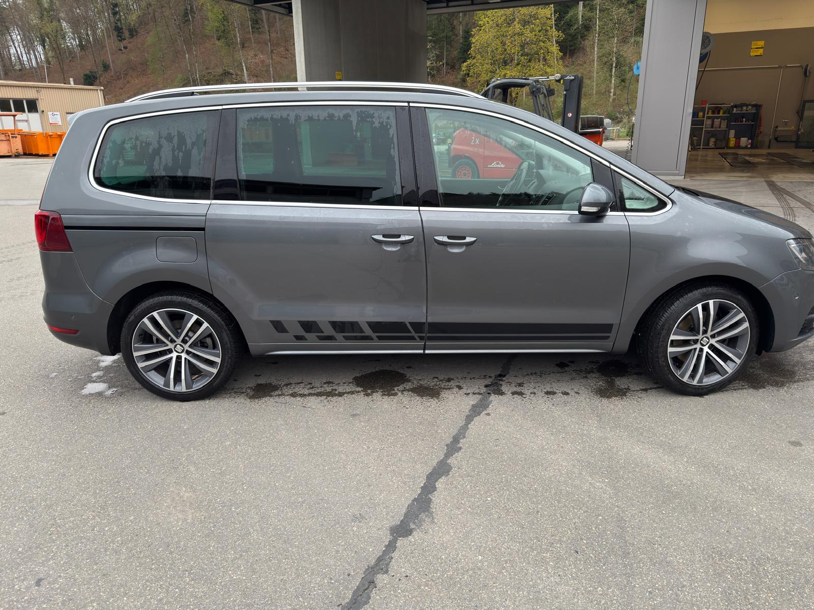 SEAT ALHAMBRA 2.0 TSI 220 FR Line DSG-image-2