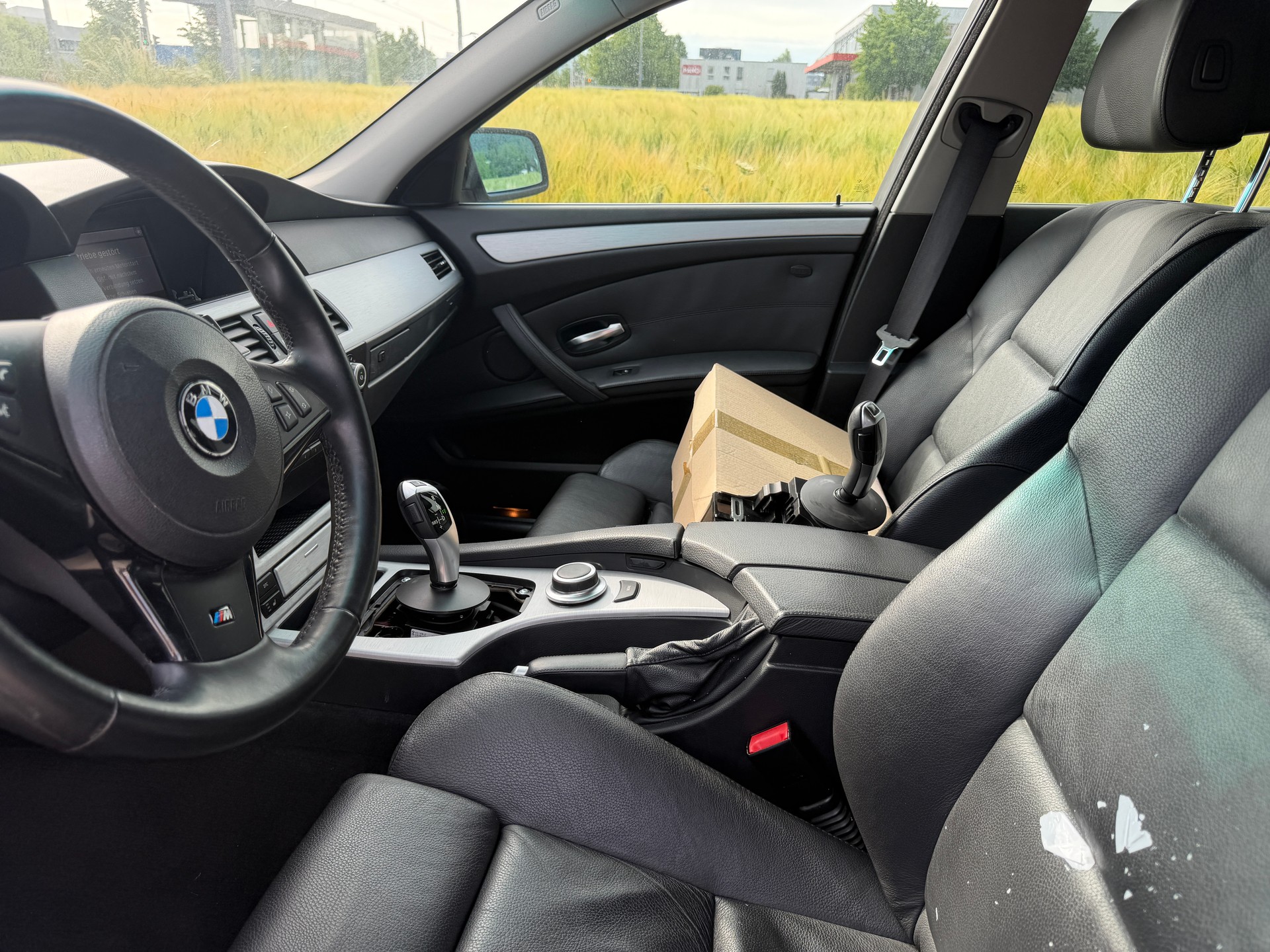 BMW 523i Touring more4you Steptronic-image-10