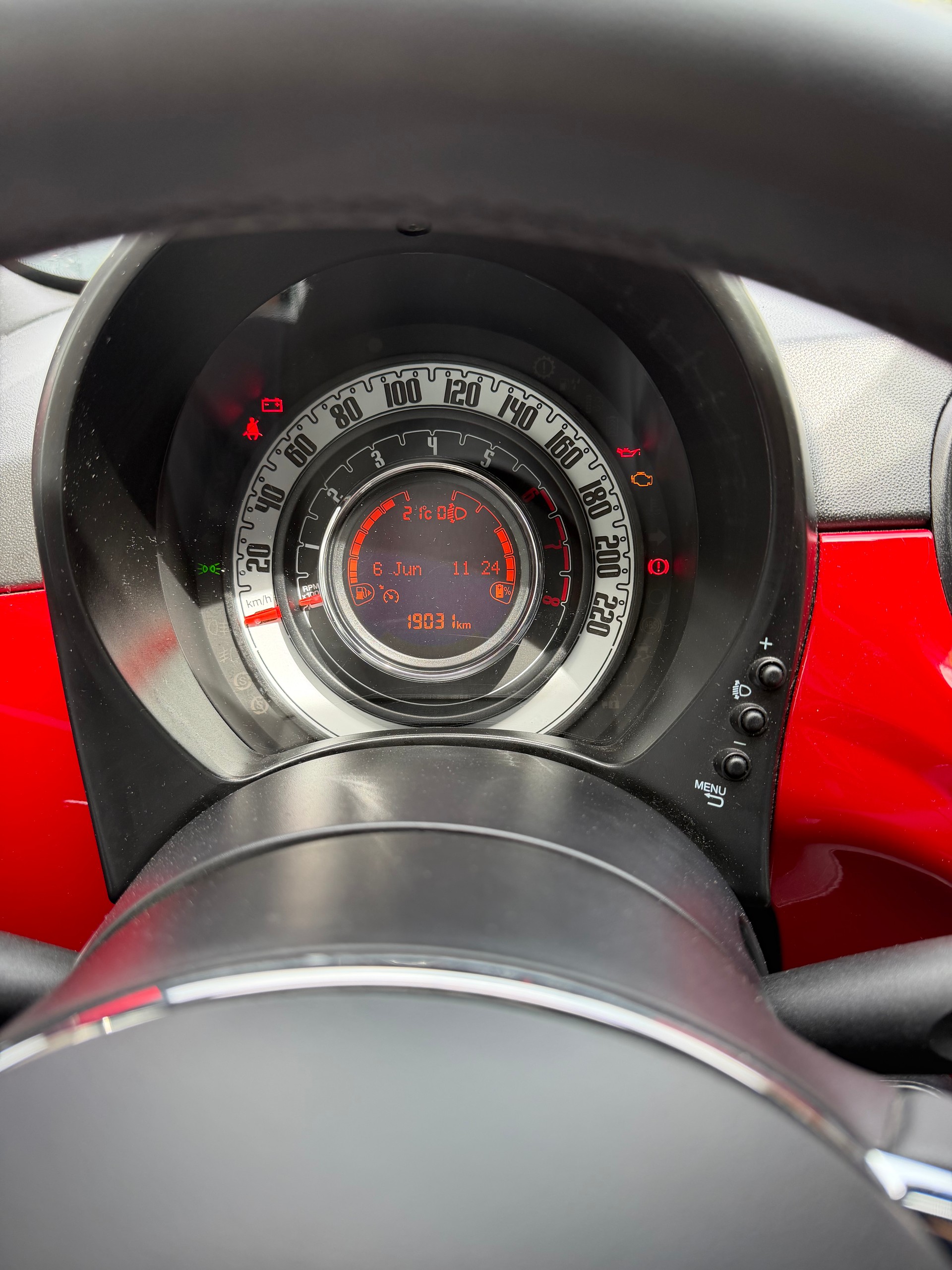 FIAT 1.0 Hybrid Lounge-image-2