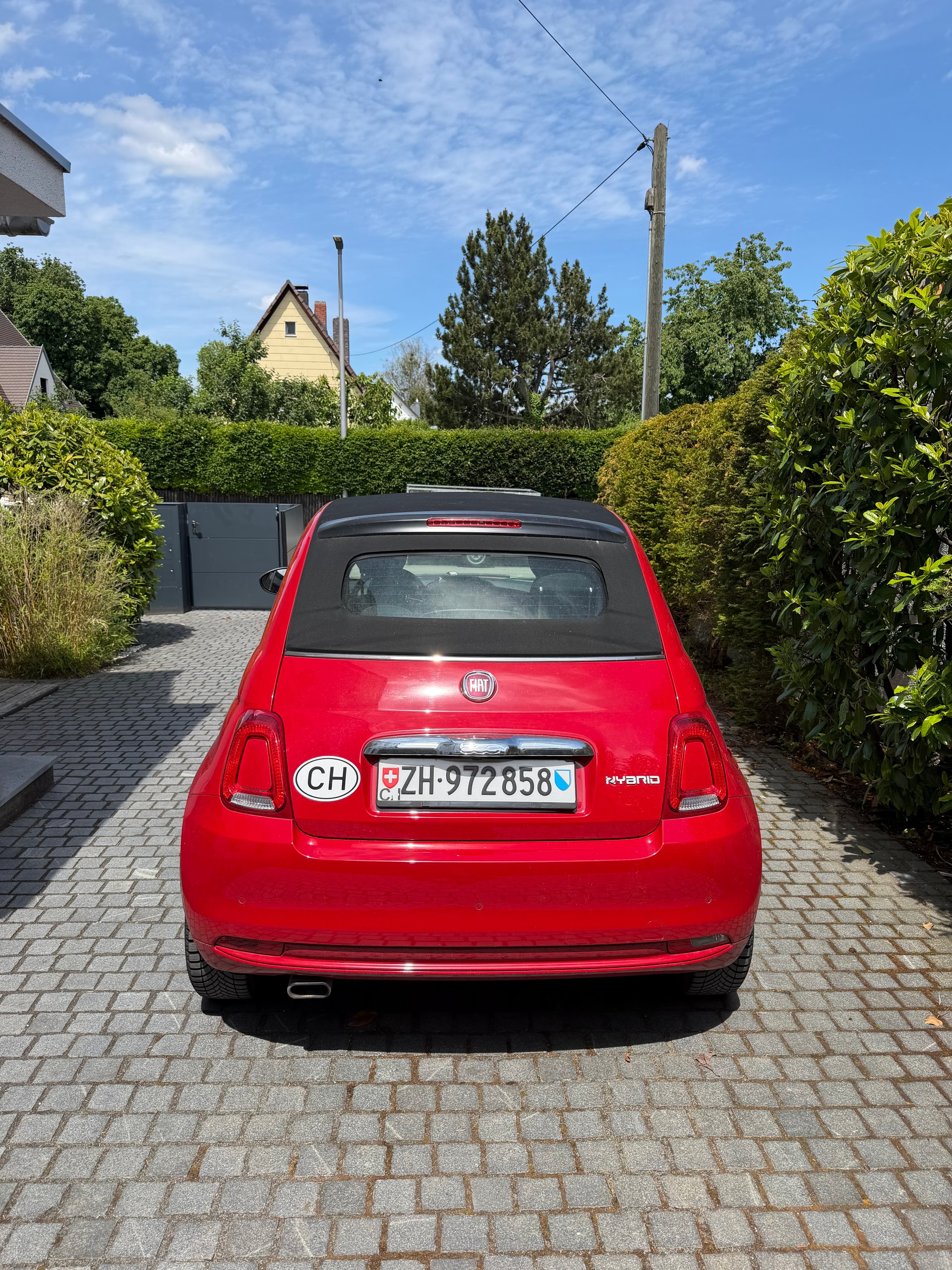 FIAT 1.0 Hybrid Lounge-image-1