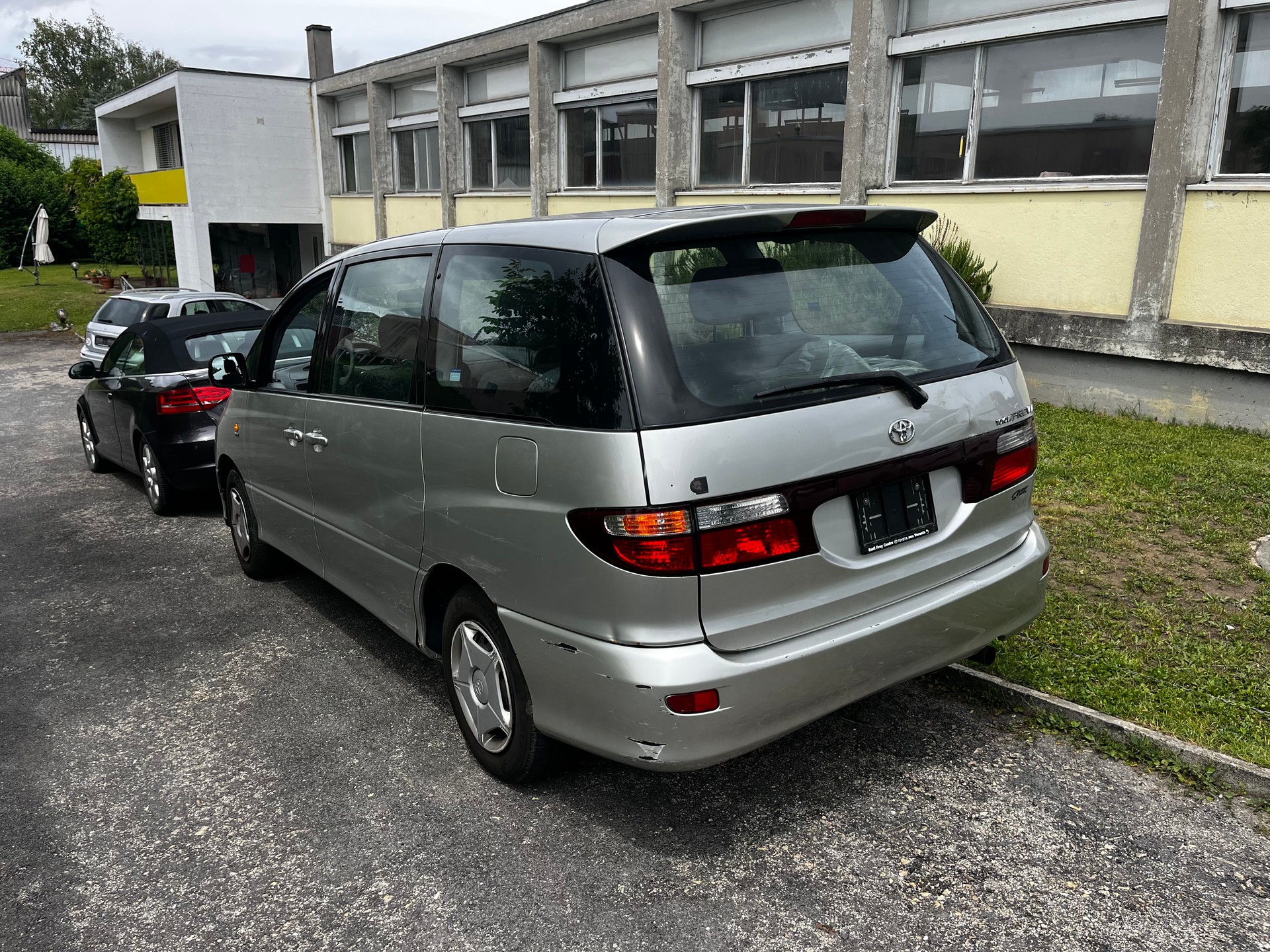 TOYOTA Previa 2.4 Linea Terra-image-3