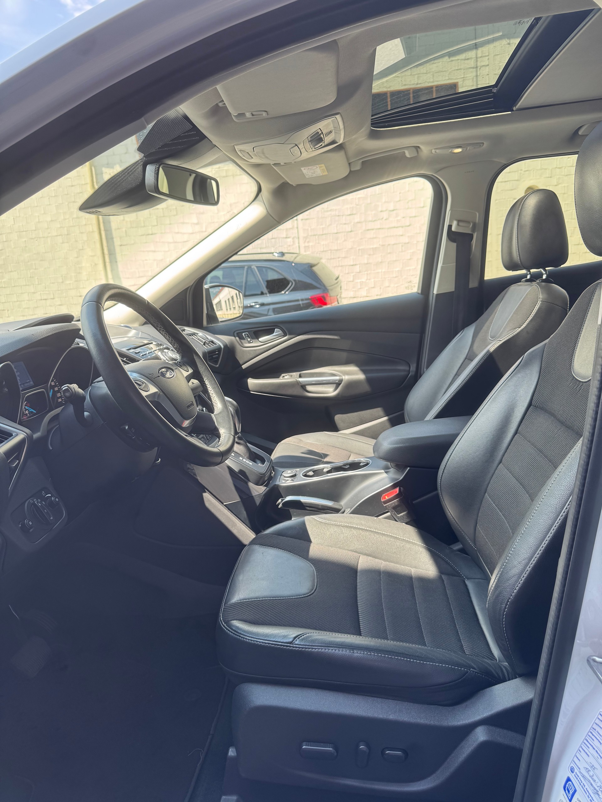FORD Kuga 2.0 TDCi Titanium 4WD AUTOMAT-image-8