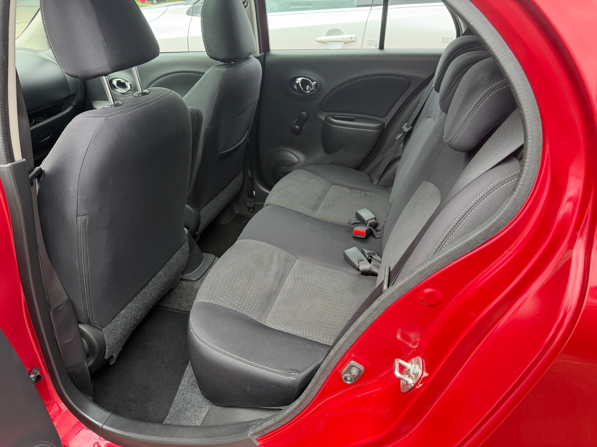 NISSAN Micra 1.2 DIG-S tekna CVT-image-16