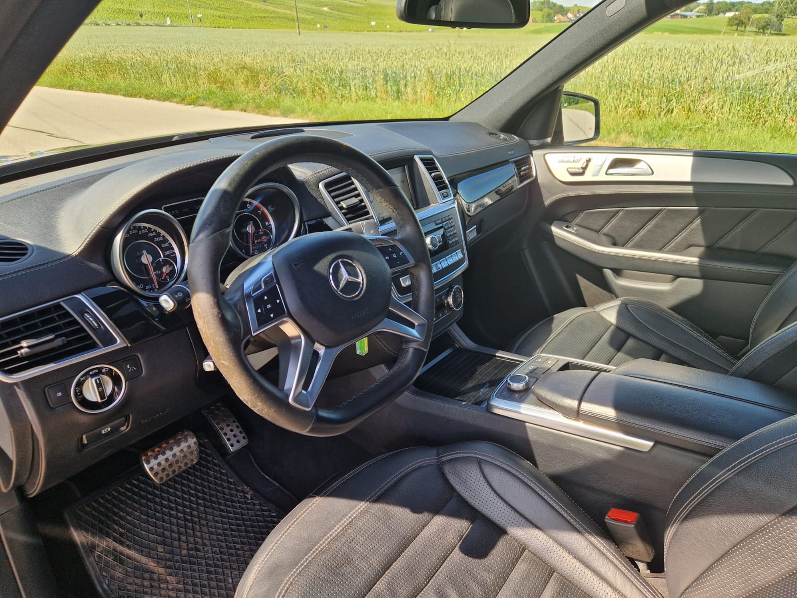 MERCEDES-BENZ ML 63 AMG 4Matic Speedshift-image-5