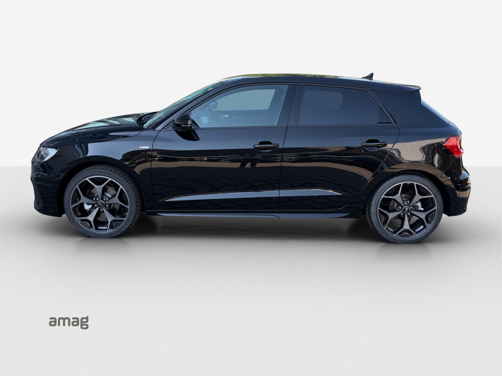 AUDI A1 Sportback 30 TFSI S Line Attraction S-tronic-image-1
